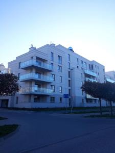 Budova, v ktorej sa apartmán nachádza + 28 fotografií