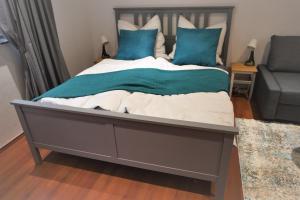 Ένα ή περισσότερα κρεβάτια σε δωμάτιο στο Mill Valley Appart