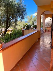 A balcony or terrace at NaturAmare Apartments Palinuro