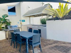 Mynd úr myndasafni af License To Chill • Couple’s Escape in Mooloolaba í Mooloolaba