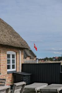 The building in which the holiday home is located