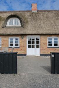 The building in which the holiday home is located