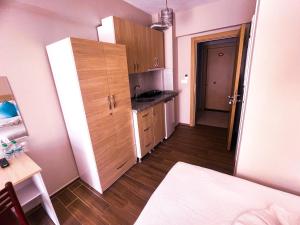 Kuchyň nebo kuchyňský kout v ubytování Figen Suite Hotel 2