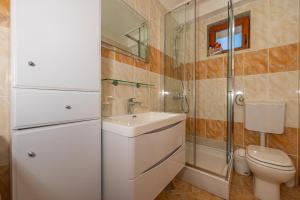 Ένα μπάνιο στο Adria Lila Kačjak amazing view +29 φωτογραφίες