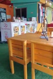 Η κουζίνα ή μικρή κουζίνα στο MAK Homestay DOWNSTAIRS