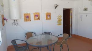 Zdjęcie z galerii obiektu Habitación con terraza y baño privado en Centro de Chipiona w mieście Chipiona