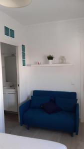 Zdjęcie z galerii obiektu Habitación con terraza y baño privado en Centro de Chipiona w mieście Chipiona +3 zdjęcia