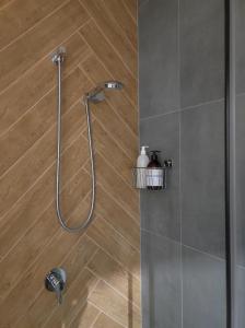 Ένα μπάνιο στο Apartament Wiki