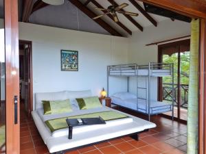 Postel nebo postele na pokoji v ubytování Chambre d'hotes "Villa Rayon Vert" + 37 fotografií