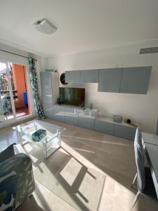 Fotografia z galérie ubytovania Mer et Golf, superbe appartement avec piscine v destinácii Casares