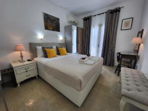 Photo de la galerie de l'établissement Angela kassiopi apartament studio, à Kassiopi