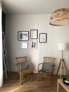 A seating area at Nuevo Apartamento en Playa de las Canteras