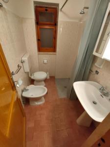 Φωτογραφία από το άλμπουμ του Nature, memories and garden shower at Casa del Castello σε Castel del Monte