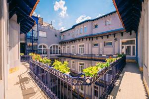 Budova, kde se hotel nachází