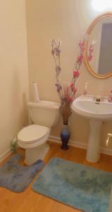 Фотография из галереи Neat family home near downtown Covington в городе Ковингтон