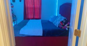 Фотография из галереи Neat family home near downtown Covington в городе Ковингтон