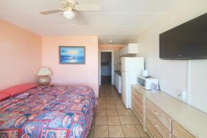 Postel nebo postele na pokoji v ubytování Caprice Motel - Wildwood