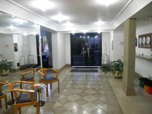 The lobby or reception area at Imperial Suzano Shopping Hotel