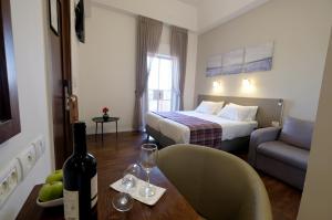 Postel nebo postele na pokoji v ubytování Scots House Hotel