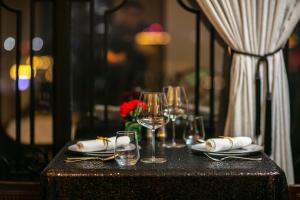 Imagen de la galería de La Mejor Hotel & Sky Bar, en Hanói