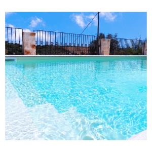 Piscina di TRULLO PIETRAPOESIA o nelle vicinanze