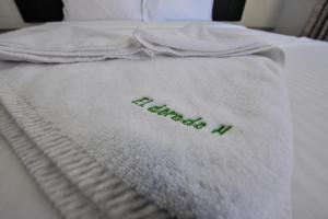 Postel nebo postele na pokoji v ubytování Eldorado Rustic Hotel
