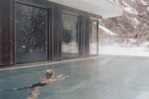 Hotel Weisseespitze trong mùa đông