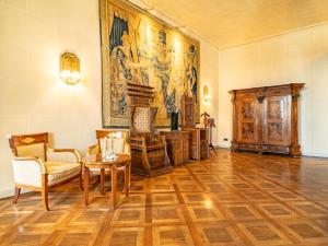 Posezení v ubytování Schloss Frankenberg