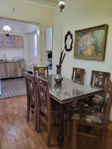 Kuchyň nebo kuchyňský kout v ubytování Kaza apartment