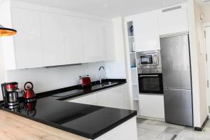 Kép Fantastic Apartment 2 Minutes Walk From The Beach szállásáról Marbellában a galériában