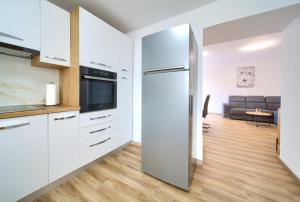 Kuchyňa alebo kuchynka v ubytovaní Apartment Mladen