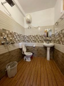 Łazienka w obiekcie Bir Nest Hostel