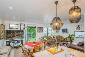 Posezení v ubytování Oceans Cottage Struisbaai