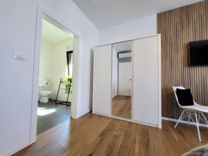 TV a/nebo společenská místnost v ubytování Central rooms