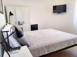 TV a/nebo společenská místnost v ubytování Central rooms