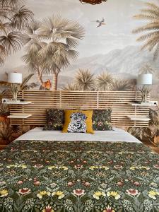 Cama ou camas em um quarto em SabiaNatura - boutiqueMadrid