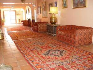 A seating area at HOTEL KERDOUS
