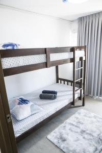 Postel nebo postele na pokoji v ubytování One Oasis 2BR Condo in Mabolo-near SM, Ayala, IT park + 37 fotografií