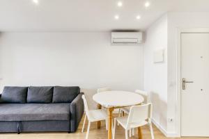 Posedenie v ubytovaní Apt Pedrera 2 dormitorios