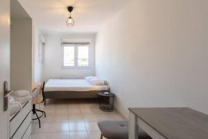 Posteľ alebo postele v izbe v ubytovaní L41 Suite Paladium 8pax 4rooms balcony WIFI AC