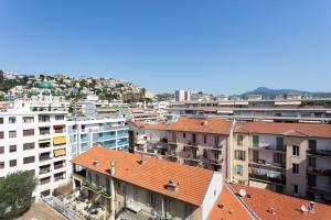 Výhľad na hory alebo výhľad na hory priamo z apartmánu