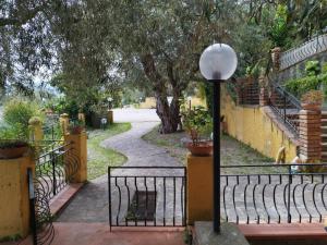 A garden outside villetta Monte