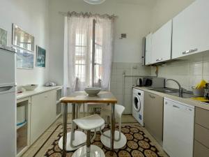 A kitchen or kitchenette at Da Zio Giovanni