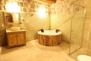 Koupelna v ubytování Cappadocia Vita Cave Hotel