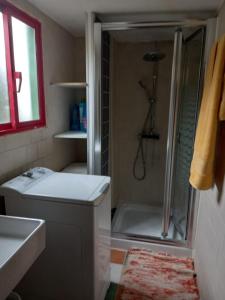 Un baño de A CASA de FLORINDA