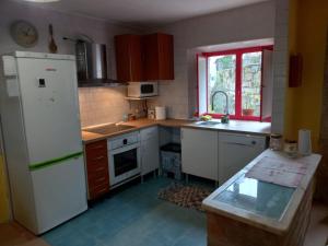 Una cocina o zona de cocina en A CASA de FLORINDA