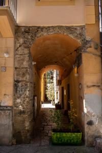 Cortile dei Giusti - Combo Guesthouse的门面或入口