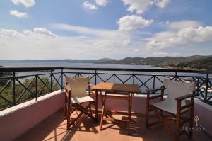 Gallery image of Zennova #42 Pirgadikia Sky & Sea Home in Pyrgadikia +16 photos