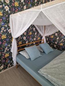 Postel nebo postele na pokoji v ubytování GLAM apartmán Bučovice