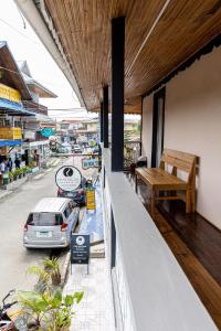 a car parked on the side of a building at Cat in The Cup B&B in Bocas del Toro